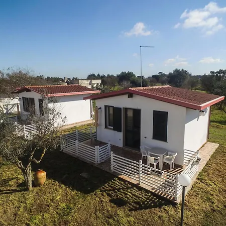 Risa Apulia Torre Lapillo